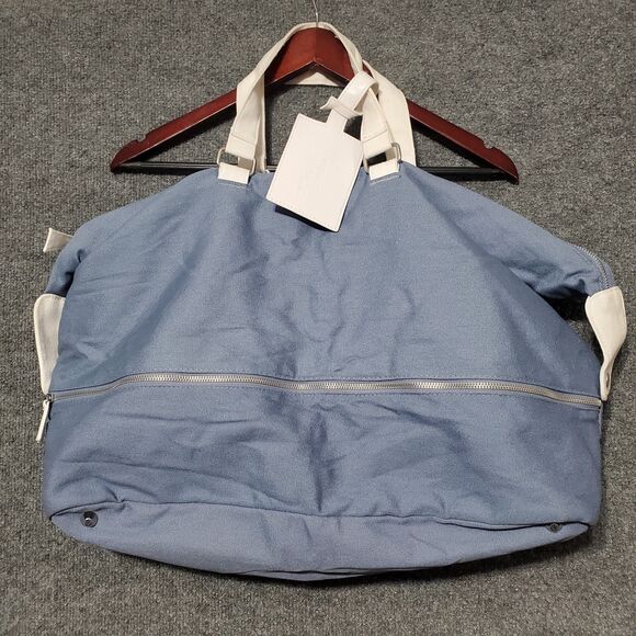 Dolce & Gabbana Light Blue Pour Homme Weekender Duffle Bag Macy’s Gym Travel Bag - Picture 1 of 10